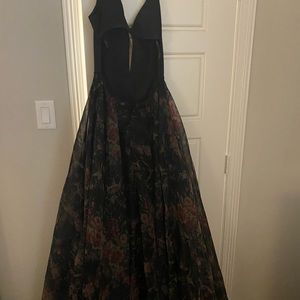 Sherri Hill prom dress